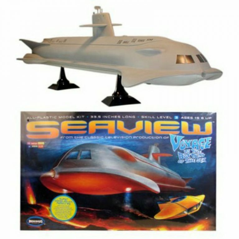 Voyage To The Bottom Of The Sea `Seaview Submarine` 39 inch Model Kit